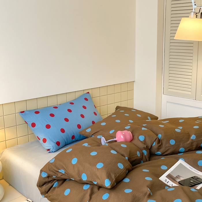 91家纺网 家纺一手货源 找家纺 阿曼达 2025新款水洗亲肤波点纯色拼色撞色可盐可甜复古氛围感四件套 波点-咖