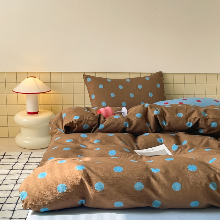 91家纺网 家纺一手货源 找家纺 阿曼达 2025新款水洗亲肤波点纯色拼色撞色可盐可甜复古氛围感四件套 波点-咖