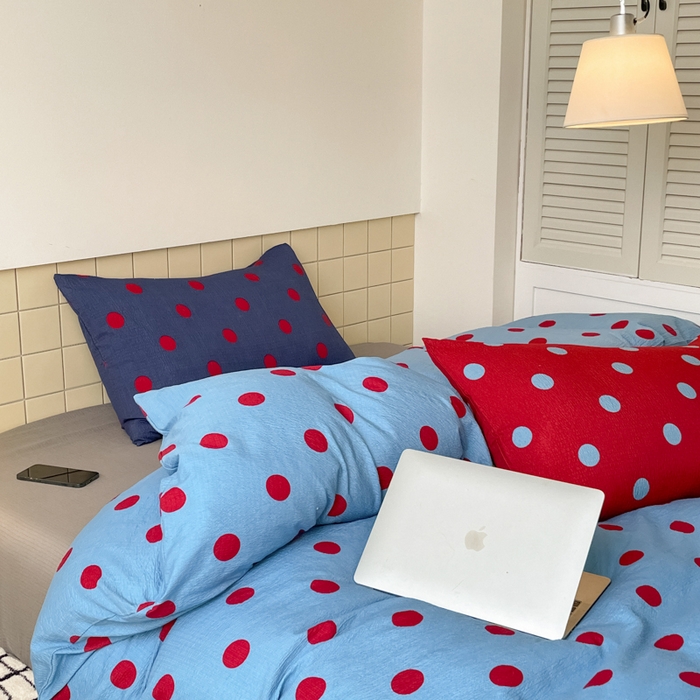 91家纺网 家纺一手货源 找家纺 阿曼达 2025新款水洗亲肤波点纯色拼色撞色可盐可甜复古氛围感四件套 波点-蓝