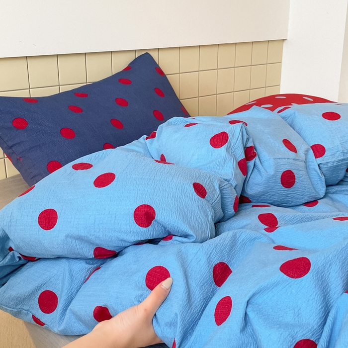 91家纺网 家纺一手货源 找家纺 阿曼达 2025新款水洗亲肤波点纯色拼色撞色可盐可甜复古氛围感四件套 波点-蓝