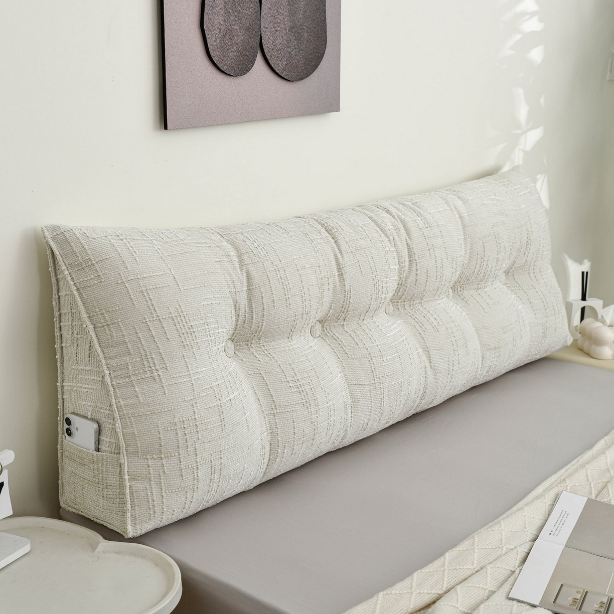 91家纺网 家纺一手货源 找家纺 美达人 2025新款肌理麻三角靠背靠垫 肌理麻-香草白-三角