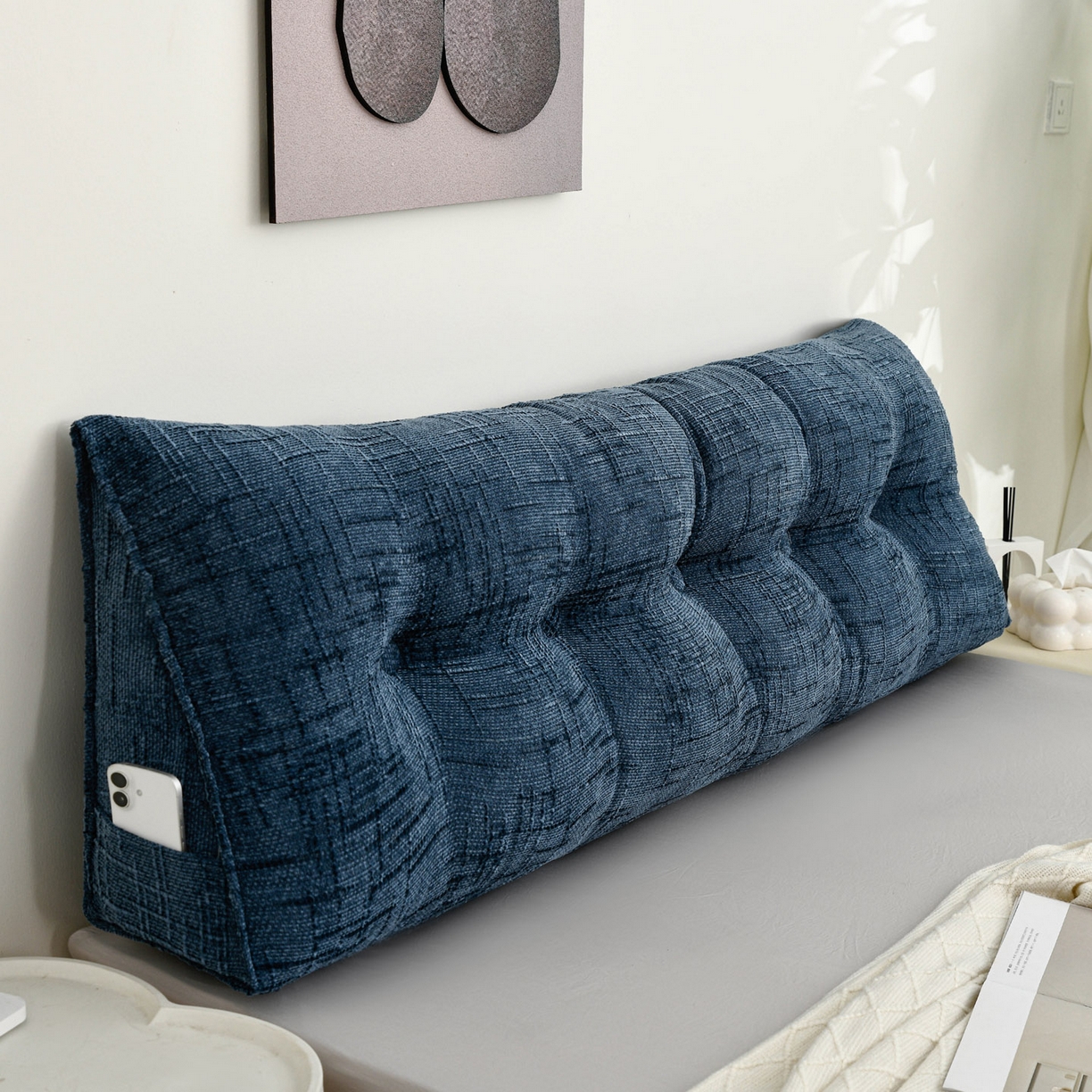 91家纺网 家纺一手货源 找家纺 美达人 2025新款肌理麻三角靠背靠垫 肌理麻-孔雀蓝-三角