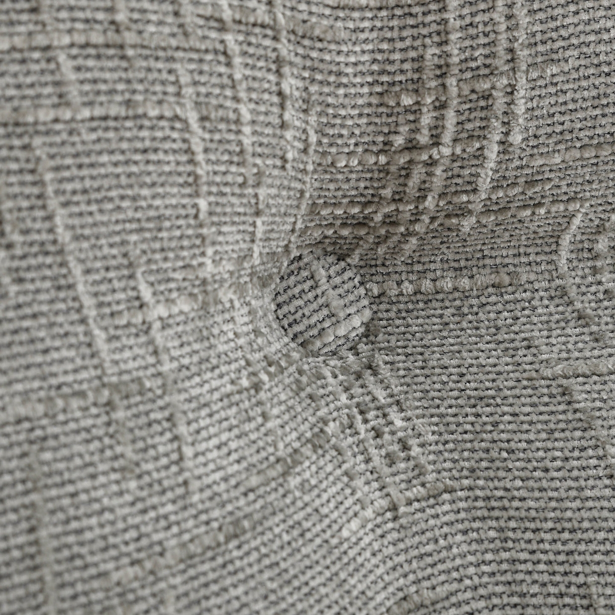 91家纺网 家纺一手货源 找家纺 美达人 2025新款肌理麻三角靠背靠垫 肌理麻-浅柔灰-三角