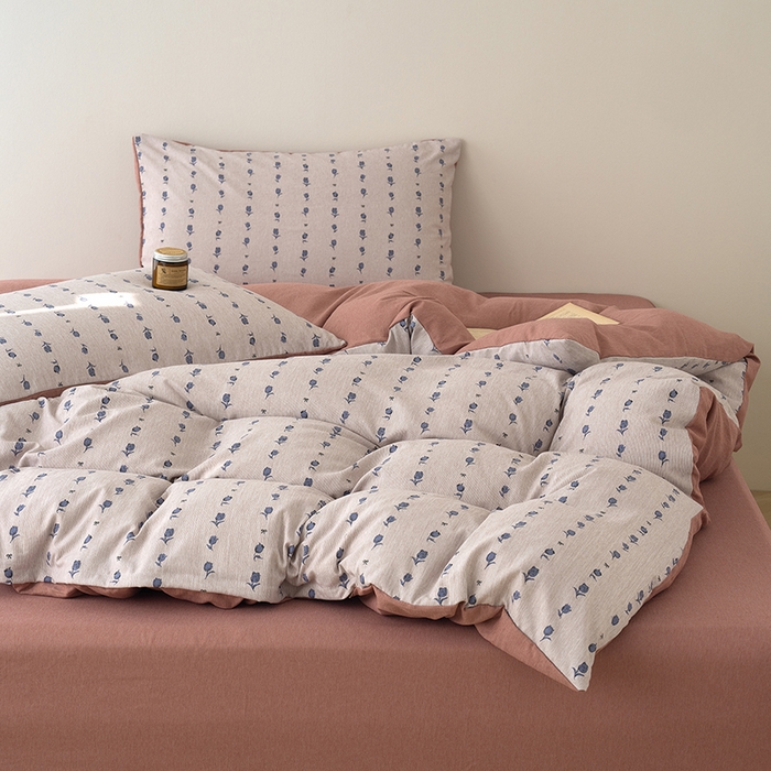 91家纺网 家纺一手货源 找家纺 竹合家纺 2025秋冬新款加厚磨毛色织暖绒系列针织四件套高克重 玫瑰花语