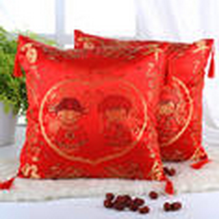 91家纺网 家纺一手货源 找家纺 （总）仁宇枕业 2025新款新品 大红婚庆喜庆腰枕抱枕靠垫芯福字喜字全家福特价跑量送人抱枕头枕芯