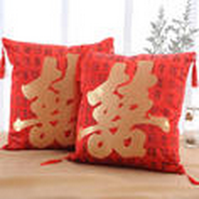 91家纺网 家纺一手货源 找家纺 （总）仁宇枕业 2025新款新品 大红婚庆喜庆腰枕抱枕靠垫芯福字喜字全家福特价跑量送人抱枕头枕芯