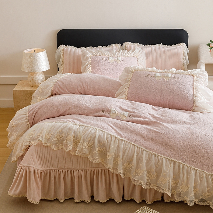 菊上家纺 2025新款雕花绒牛奶绒夹棉床盖款四件套-蝴蝶仙子 蝴蝶仙子-粉