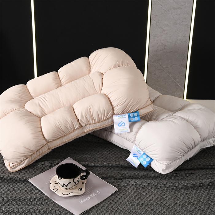 91家纺网 家纺一手货源 找家纺 （总）仁宇枕业 2025新款新品 日式软软糯糯面包羽丝绒舒适枕头枕芯