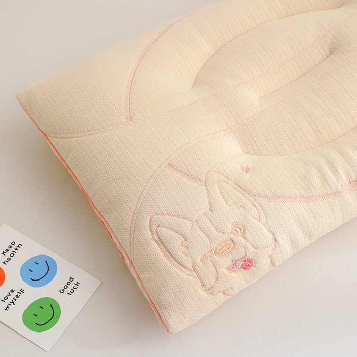 91家纺网 家纺一手货源 找家纺 （总）仁宇枕业 2025新款新品针织棉童趣猪宝宝枕头枕芯