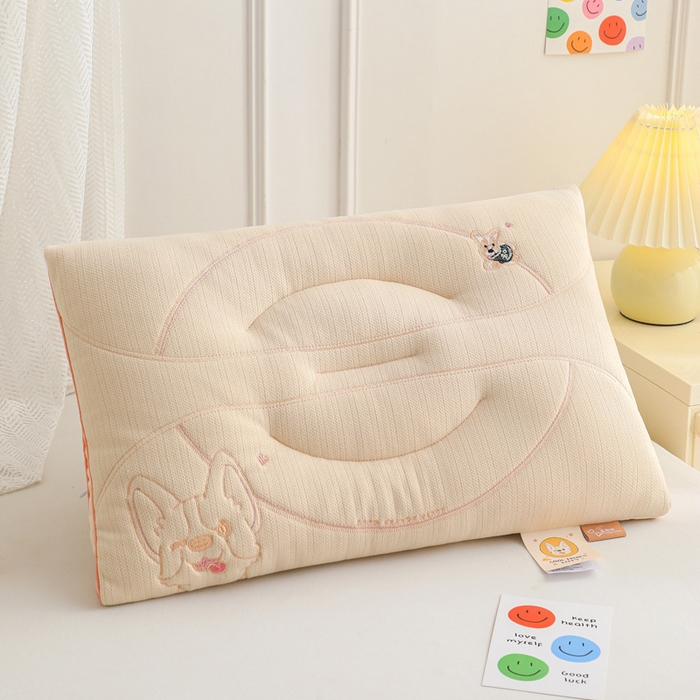 91家纺网 家纺一手货源 找家纺 （总）仁宇枕业 2025新款新品针织棉童趣猪宝宝枕头枕芯