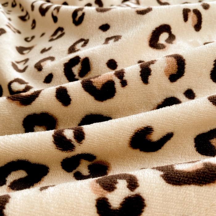 91家纺网 家纺一手货源 找家纺 （总）云木里 2025新款热卖大宽花边牛奶绒床盖款四件套