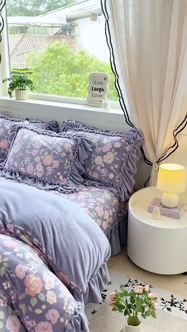 91家纺网 家纺一手货源 找家纺 云木里 2025新款热卖大宽花边牛奶绒床盖款四件套 花里梦