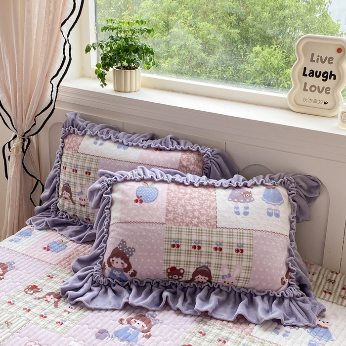 91家纺网 家纺一手货源 找家纺 云木里 2025新款热卖大宽花边牛奶绒床盖款四件套 紫色日记