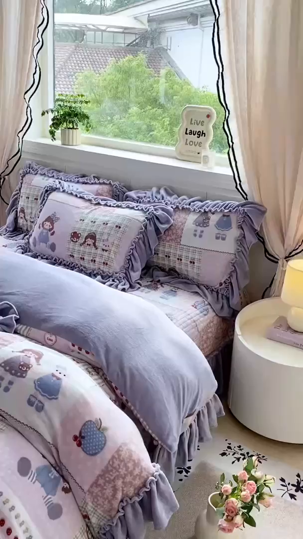 91家纺网 家纺一手货源 找家纺 云木里 2025新款热卖大宽花边牛奶绒床盖款四件套 紫色日记