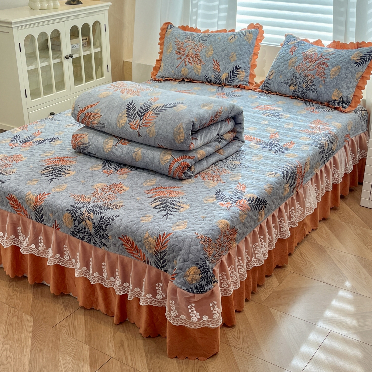 91家纺网 家纺一手货源 找家纺 （总）金梦家居 2025新款高克重牛奶绒印花床盖四件套