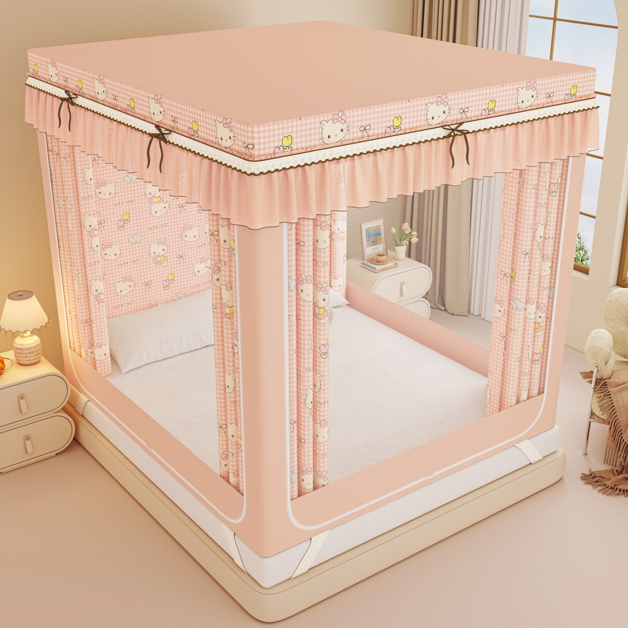 91家纺网 家纺一手货源 找家纺 艾晶美家纺有限公司 2025新款韩版卡通印花坐式蚊帐布帘款 Kmi瞄粉玉