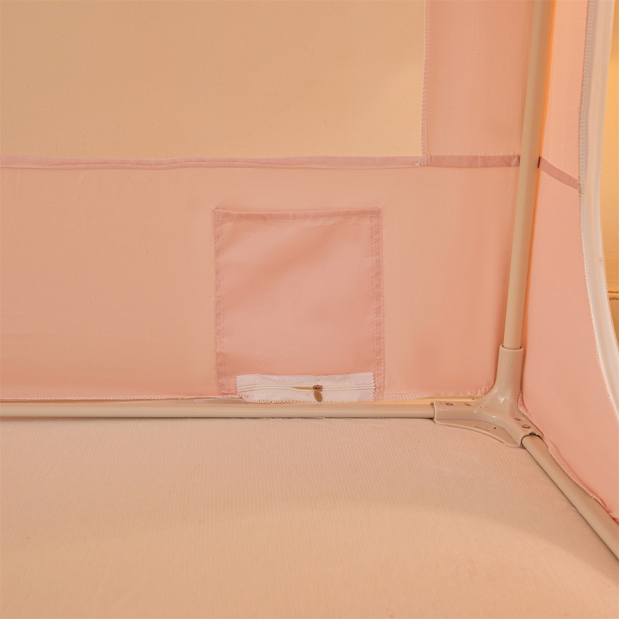 91家纺网 家纺一手货源 找家纺 （总）艾晶美家纺有限公司 2025新款韩版坐床夹棉保暖遮光蚊帐