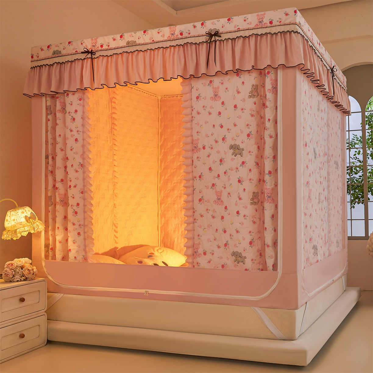 91家纺网 家纺一手货源 找家纺 （总）艾晶美家纺有限公司 2025新款韩版坐床夹棉保暖遮光蚊帐