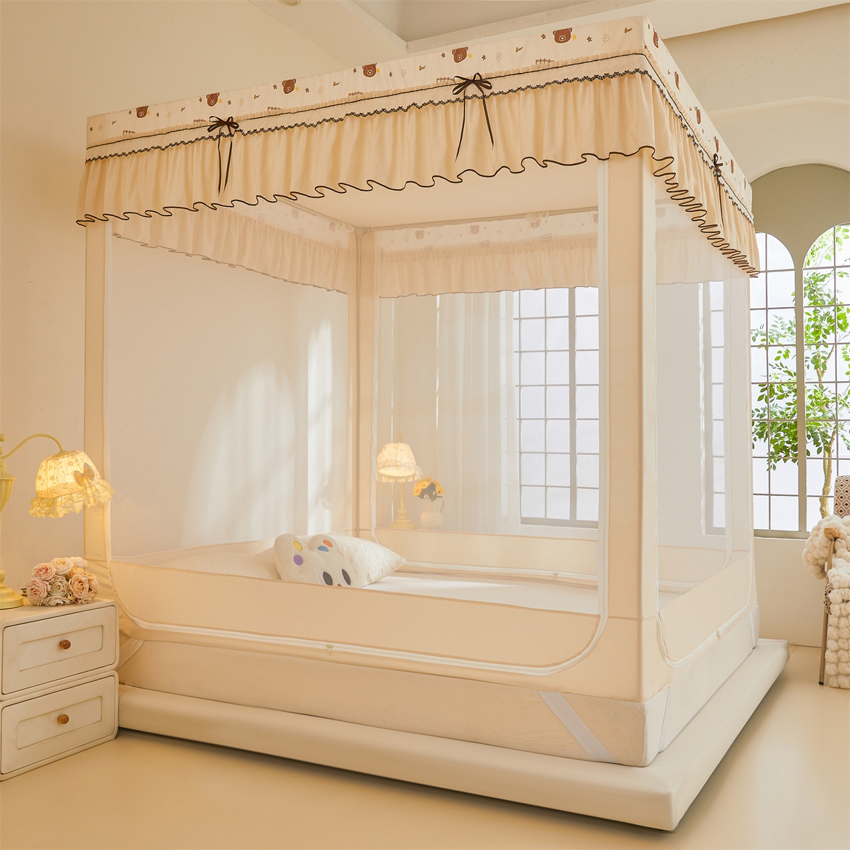 91家纺网 家纺一手货源 找家纺 艾晶美家纺有限公司 2025新款韩版坐床夹棉保暖遮光蚊帐 夹棉款-米格熊