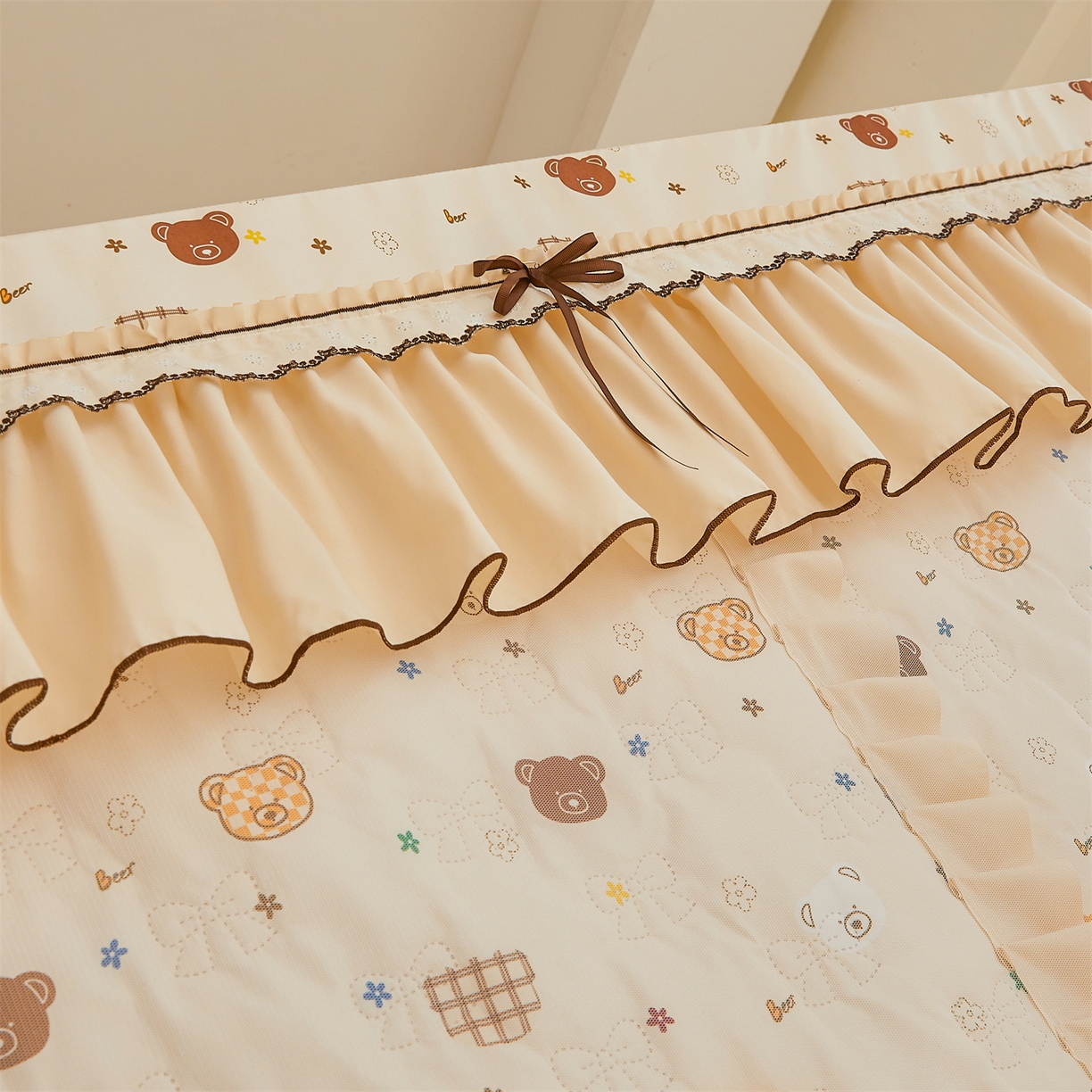 91家纺网 家纺一手货源 找家纺 艾晶美家纺有限公司 2025新款韩版坐床夹棉保暖遮光蚊帐 夹棉款-米格熊