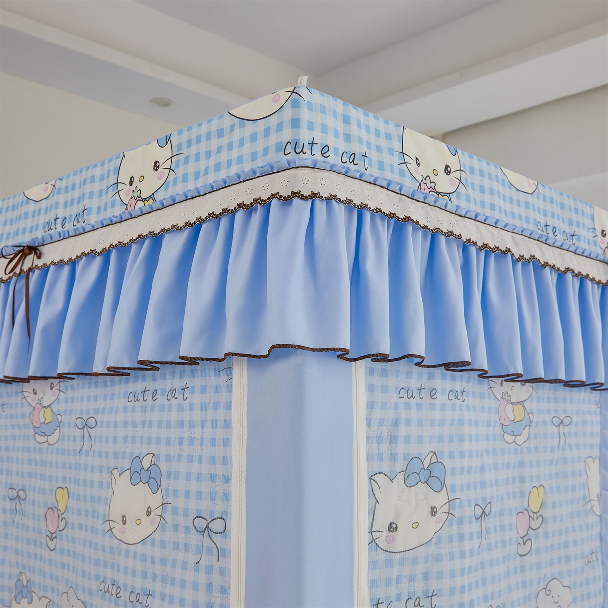 91家纺网 家纺一手货源 找家纺 艾晶美家纺有限公司 2025新款韩版坐床夹棉保暖遮光蚊帐 夹棉款-kmi瞄蓝