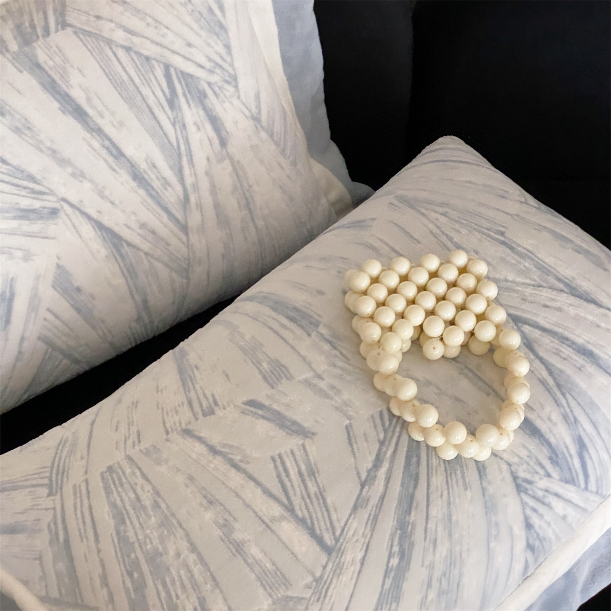 91家纺网 家纺一手货源 找家纺 馨蕊 2025新款意大利进口雕花绒拼角工艺秋冬轻奢煦暖绒系列-绒慕笙 会员-10【券后控价268/288】 绒慕笙-北卡蓝