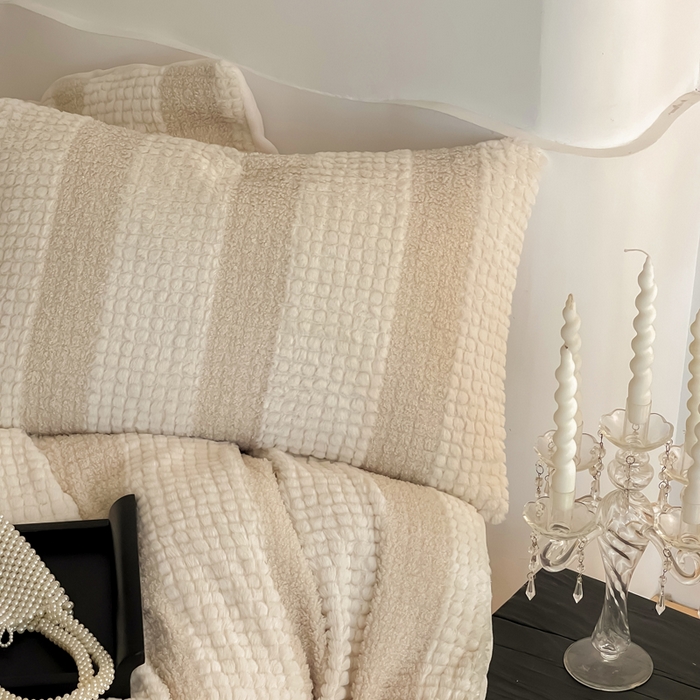 91家纺网 家纺一手货源 找家纺 （总）例外 2025新款兔兔奶盖兔毛皮草牛奶绒四件套