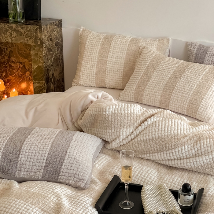 91家纺网 家纺一手货源 找家纺 （总）例外 2025新款兔兔奶盖兔毛皮草牛奶绒四件套