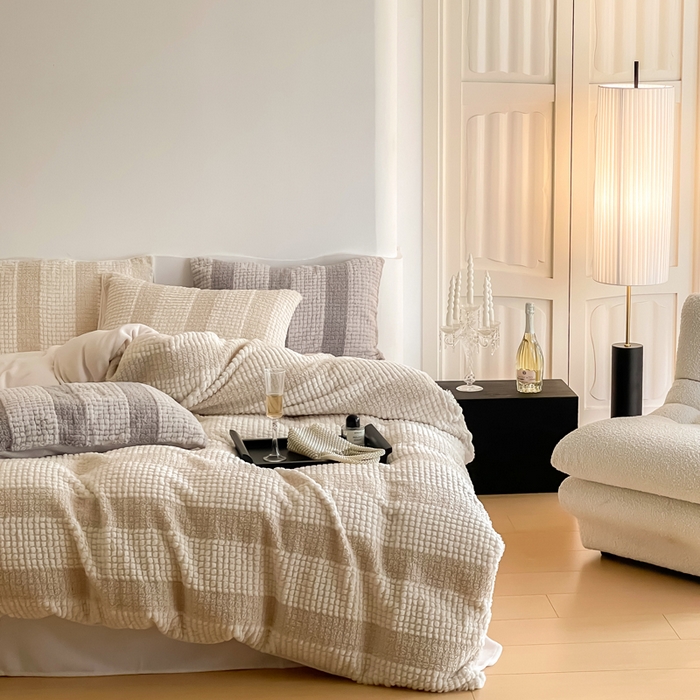 91家纺网 家纺一手货源 找家纺 （总）例外 2025新款兔兔奶盖兔毛皮草牛奶绒四件套