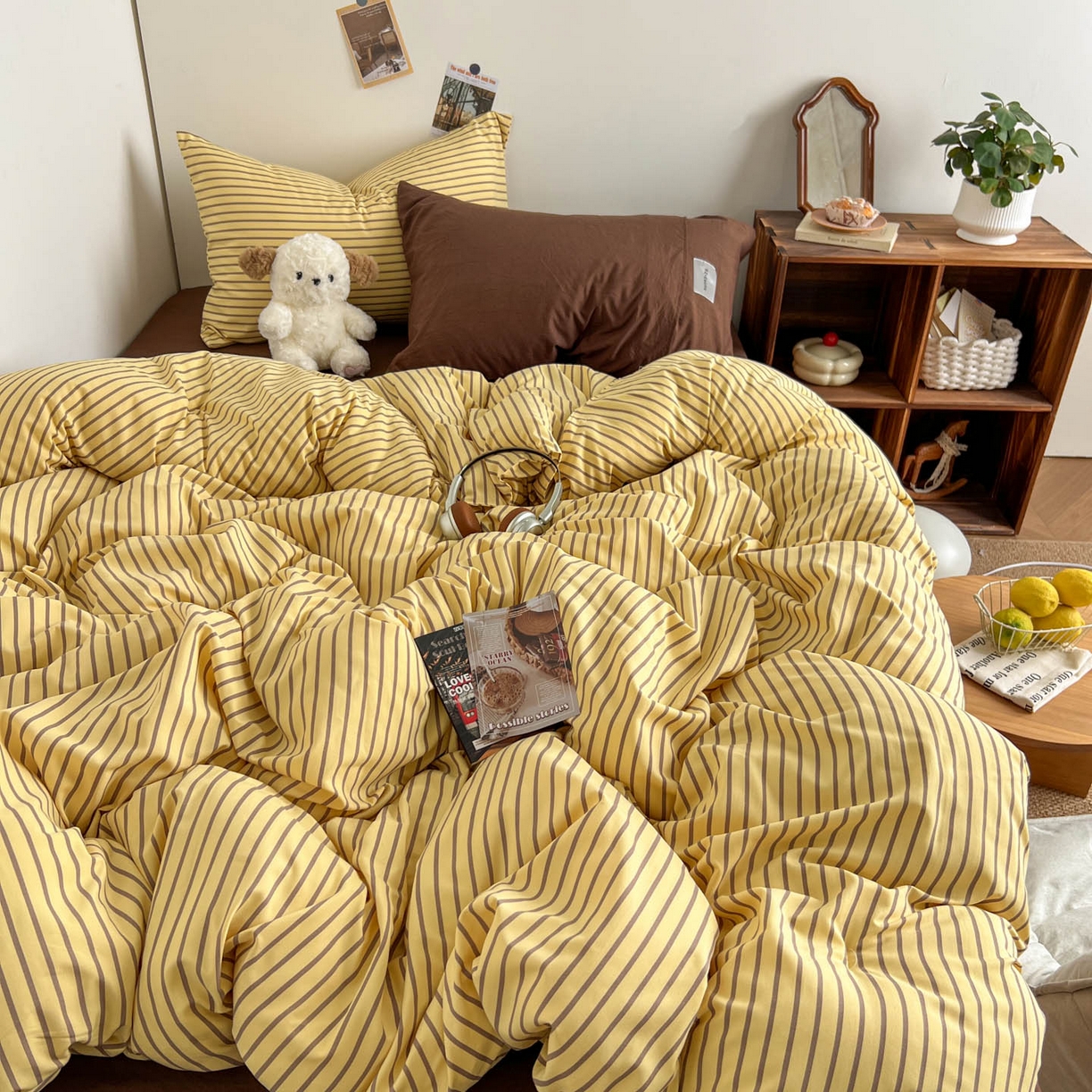 91家纺网 家纺一手货源 找家纺 暖芯优选 2025新款韩式无印风水洗棉拼色学生三件套床单床笠款四件套 条纹柠檬黄+咖啡
