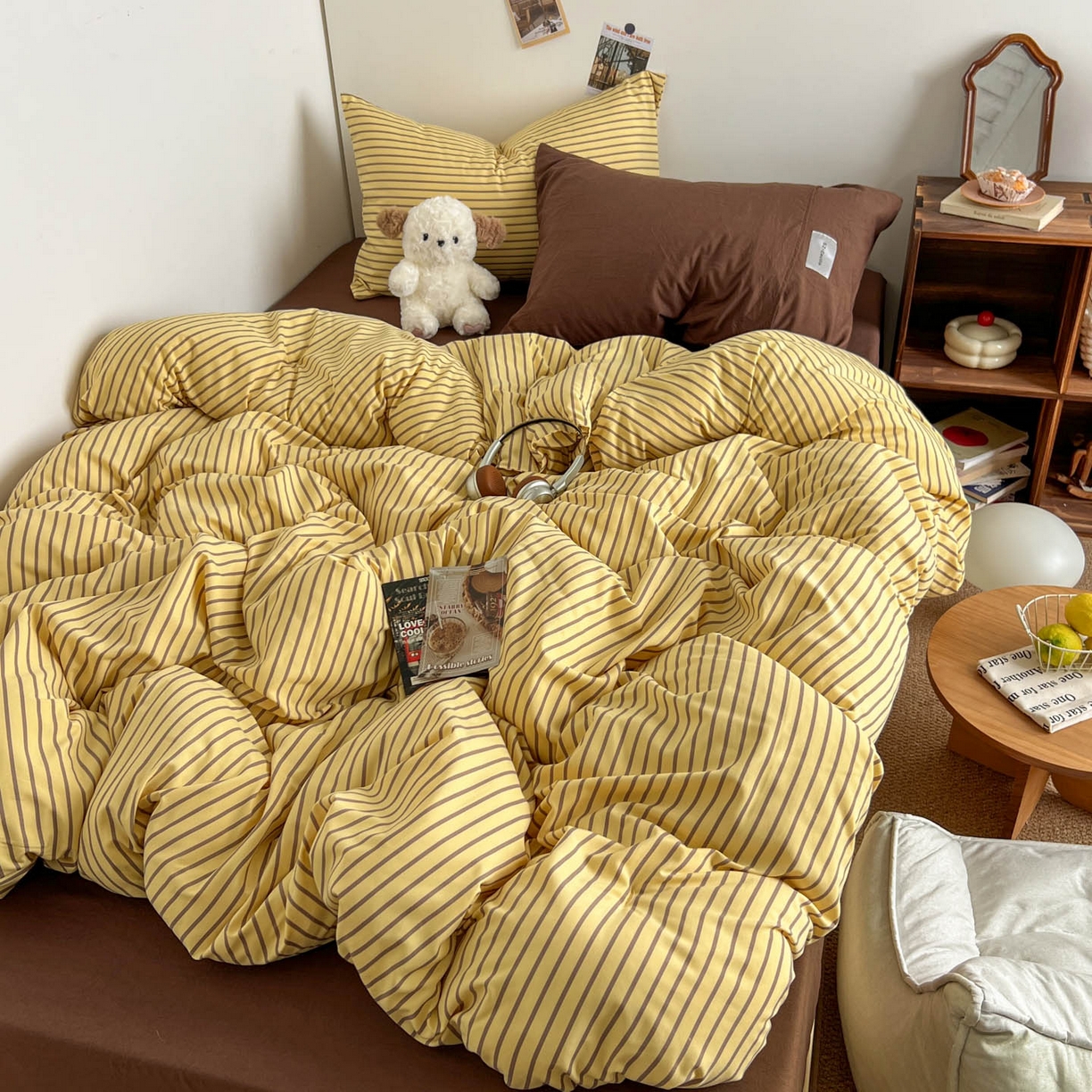 91家纺网 家纺一手货源 找家纺 暖芯优选 2025新款韩式无印风水洗棉拼色学生三件套床单床笠款四件套 条纹柠檬黄+咖啡