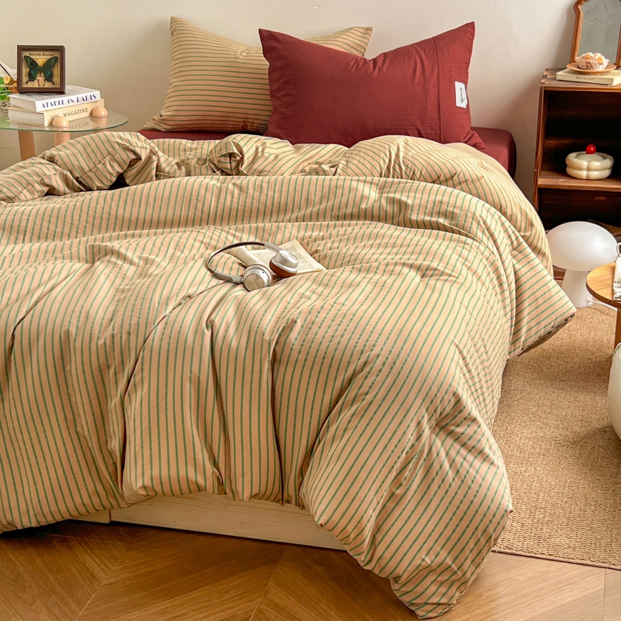 91家纺网 家纺一手货源 找家纺 暖芯优选 2025新款水洗棉冬被被子被芯 条纹卡其+砖红