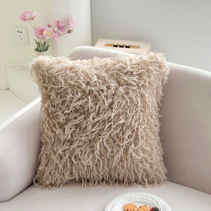 91家纺网 家纺一手货源 找家纺 （总）新奇异 2025新款羽毛绒抱枕靠垫