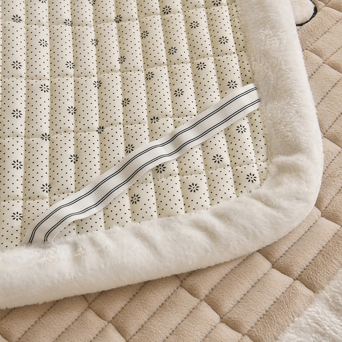 91家纺网 家纺一手货源 找家纺 悠米悠家 2025新款学生款兔毛绒刺绣夹棉上下铺床褥 小狗-卡其色