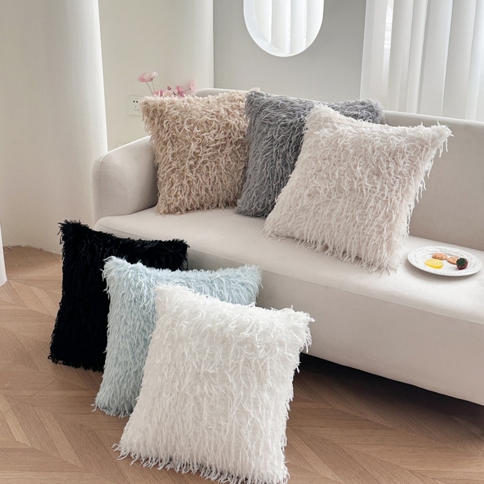 91家纺网 家纺一手货源 找家纺 新奇异 2025新款羽毛绒抱枕靠垫 组合图仅供展示