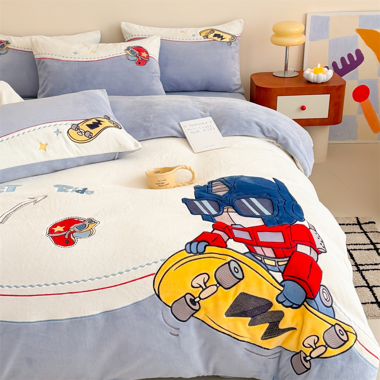 91家纺网 家纺一手货源 找家纺 （总）2025冬季新品MBT工艺款加厚230g高克重牛奶绒绣花四件套-滑板金刚 会员减20元【控价：券后298/328起】