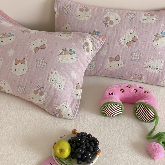 91家纺网 家纺一手货源 找家纺 麻依 2025新款治愈风全棉纯棉四层纱布枕巾 粉星KT