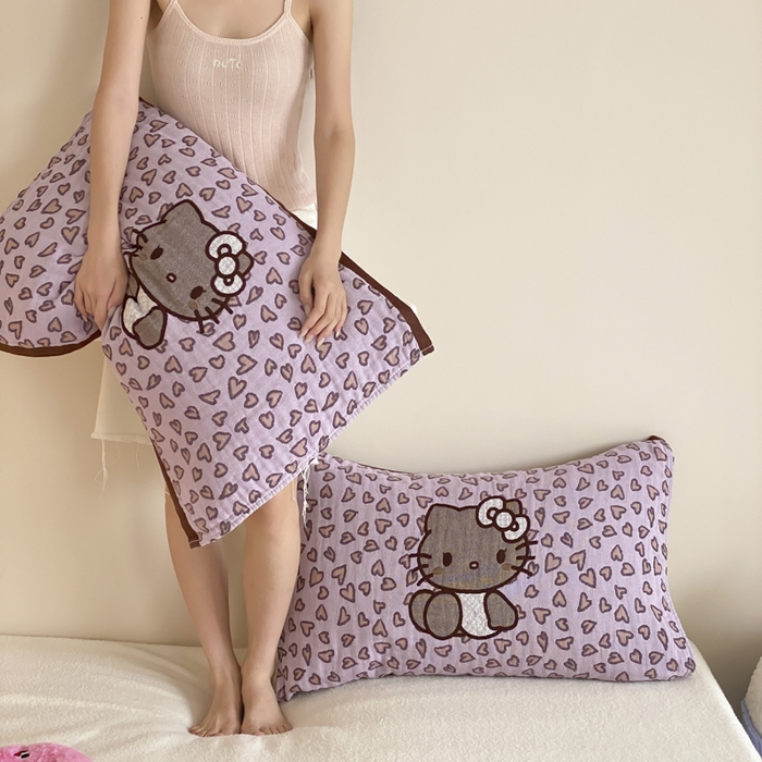 91家纺网 家纺一手货源 找家纺 麻依 2025新款治愈风全棉纯棉四层纱布枕巾 满心KT