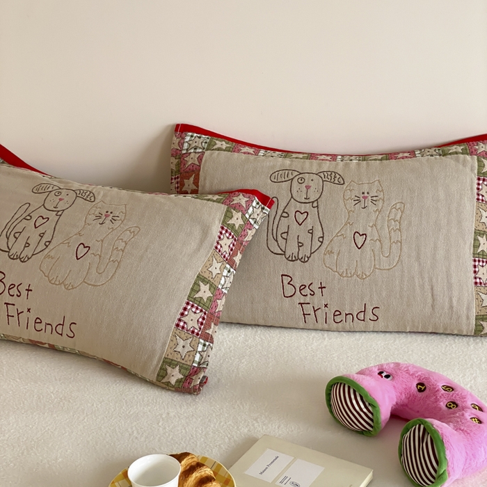 91家纺网 家纺一手货源 找家纺 麻依 2025新款治愈风全棉纯棉四层纱布枕巾 贴布猫