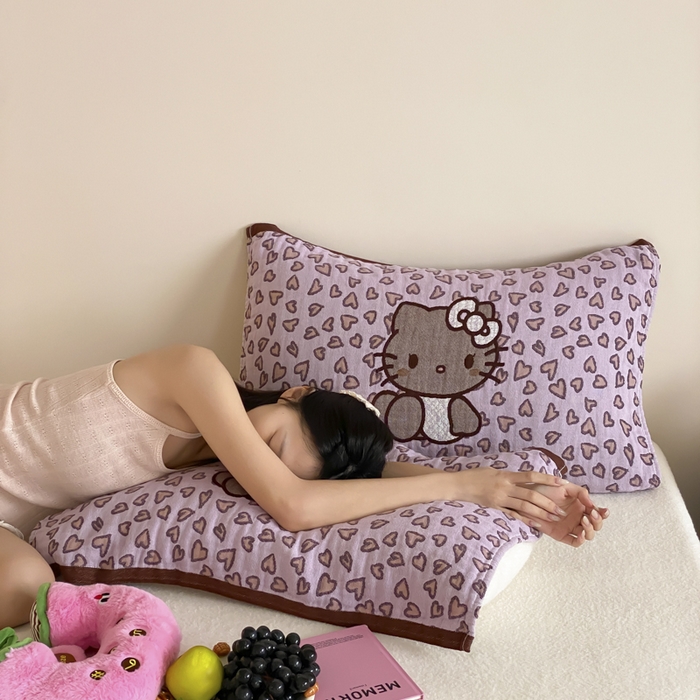 91家纺网 家纺一手货源 找家纺 麻依 2025新款治愈风全棉纯棉四层纱布枕巾 满心KT