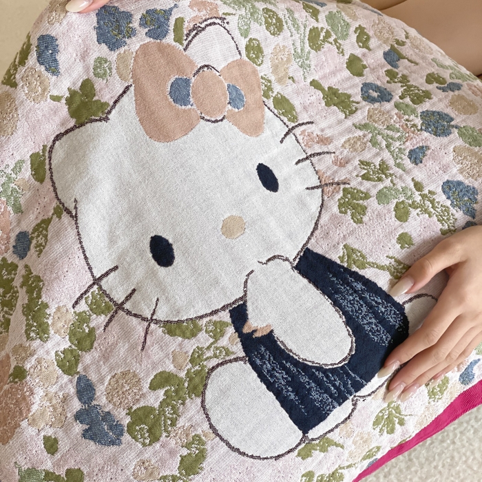 91家纺网 家纺一手货源 找家纺 麻依 2025新款治愈风全棉纯棉四层纱布枕巾 花丛KT