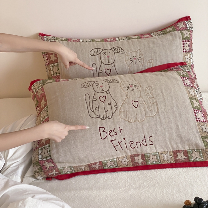 91家纺网 家纺一手货源 找家纺 麻依 2025新款治愈风全棉纯棉四层纱布枕巾 贴布猫