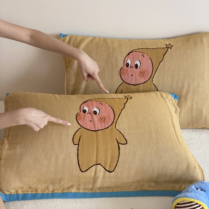 91家纺网 家纺一手货源 找家纺 麻依 2025新款治愈风全棉纯棉四层纱布枕巾 星星人