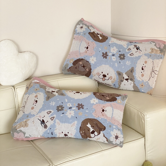 91家纺网 家纺一手货源 找家纺 麻依 2025新款治愈风全棉纯棉四层纱布枕巾 暖心小狗