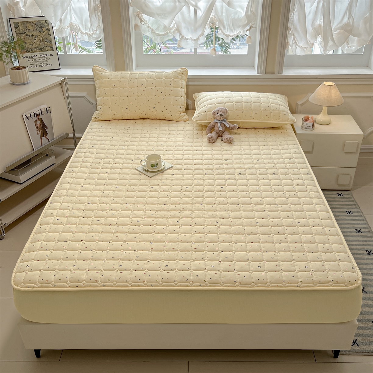 91家纺网 家纺一手货源 找家纺 九亭家纺 2025新款A类皱皱纱印花防水夹棉床笠 防水款-星糖眠境