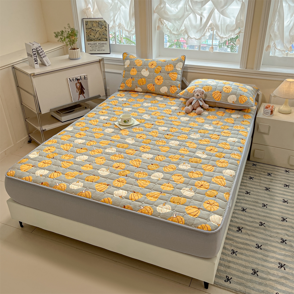 91家纺网 家纺一手货源 找家纺 九亭家纺 2025新款A类皱皱纱印花防水夹棉床笠 普通款-南瓜绮梦