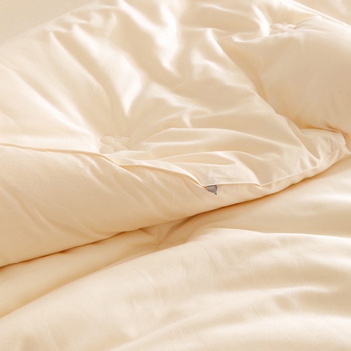 91家纺网 家纺一手货源 找家纺 米洛贝伊 2025新款艾绒暖芯被大豆被被子被芯冬被 奶杏色