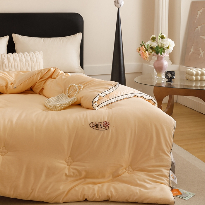 91家纺网 家纺一手货源 找家纺 米洛贝伊 2025新款艾绒暖芯被大豆被被子被芯冬被 花庭玉