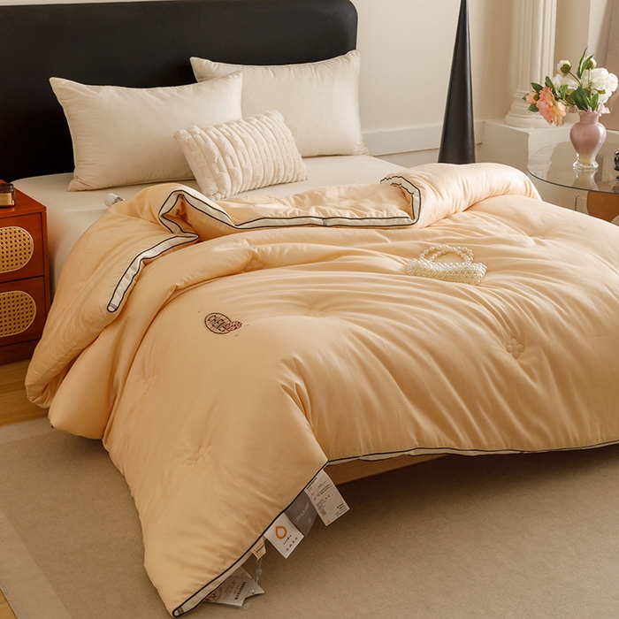 91家纺网 家纺一手货源 找家纺 米洛贝伊 2025新款艾绒暖芯被大豆被被子被芯冬被 花庭玉