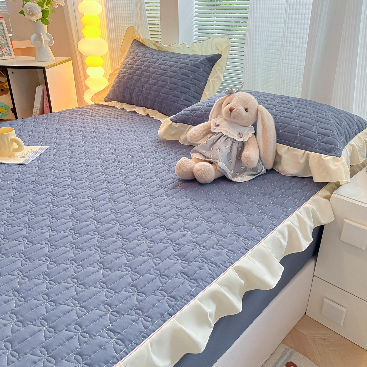 91家纺网 家纺一手货源 找家纺 （总）子钦家纺 2025新款水洗棉云朵棉花边蝴蝶结夹棉床笠单床笠